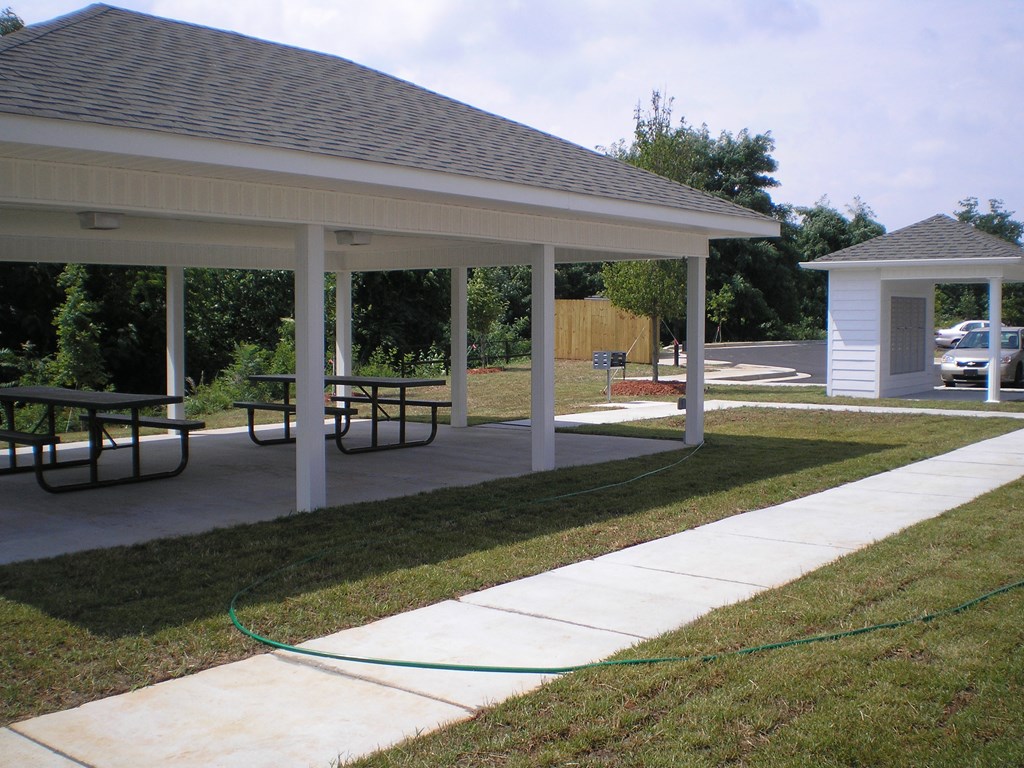 Big Sky Village Apartments, 301 Skyview Drive, Hiawassee, GA RentCafe